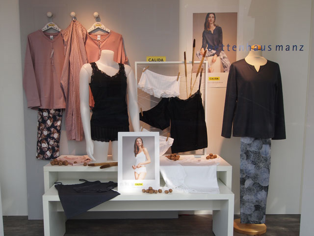 Textil Deko Schaufenster